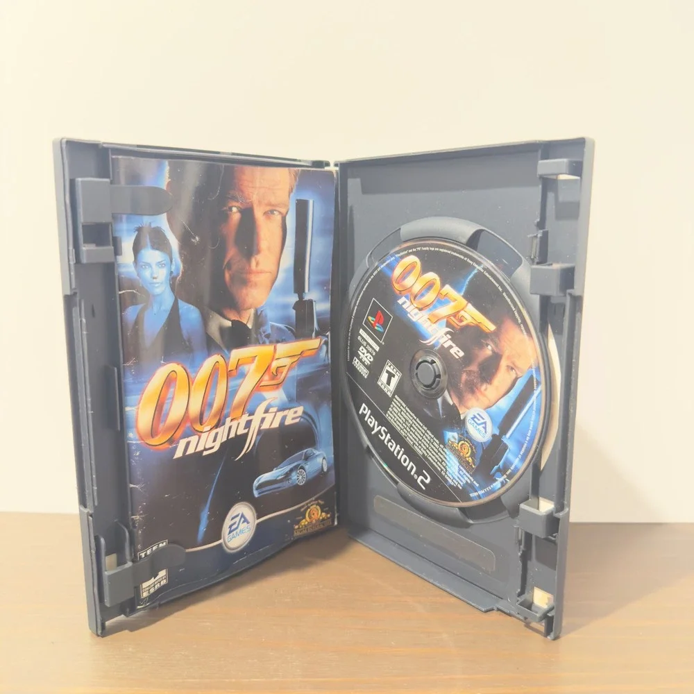 007 Nightfire Sony PlayStation 2 PS2 Video Game James Bond EA Games Complete CIB
